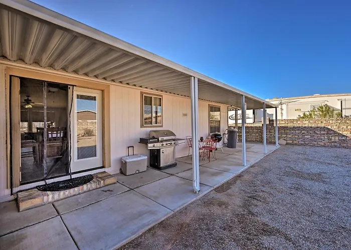 Yuma Vacation W/ Yard & Grills! Fortuna